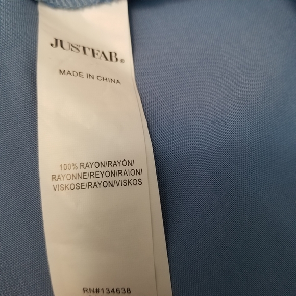 JustFab Shift Dress Eyelet Details NWT - Picture 5 of 9